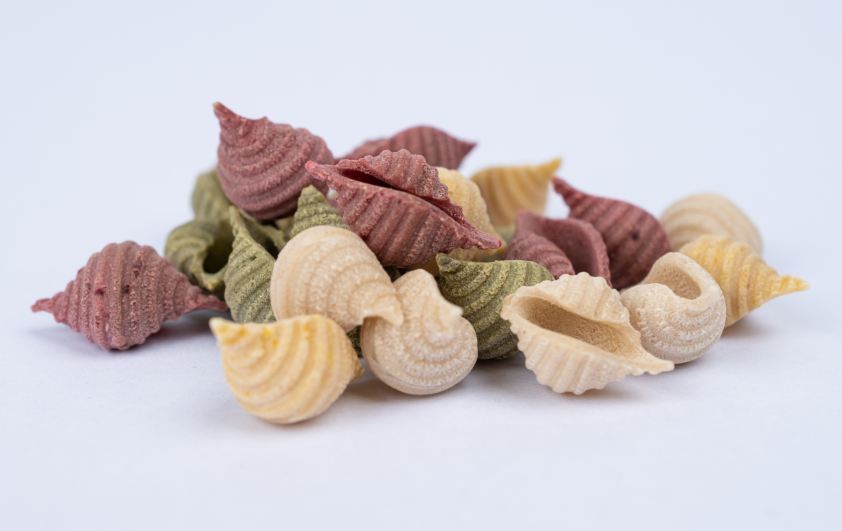 Pâtes au blés anciens aromatisées aux  légumes (multicolores)