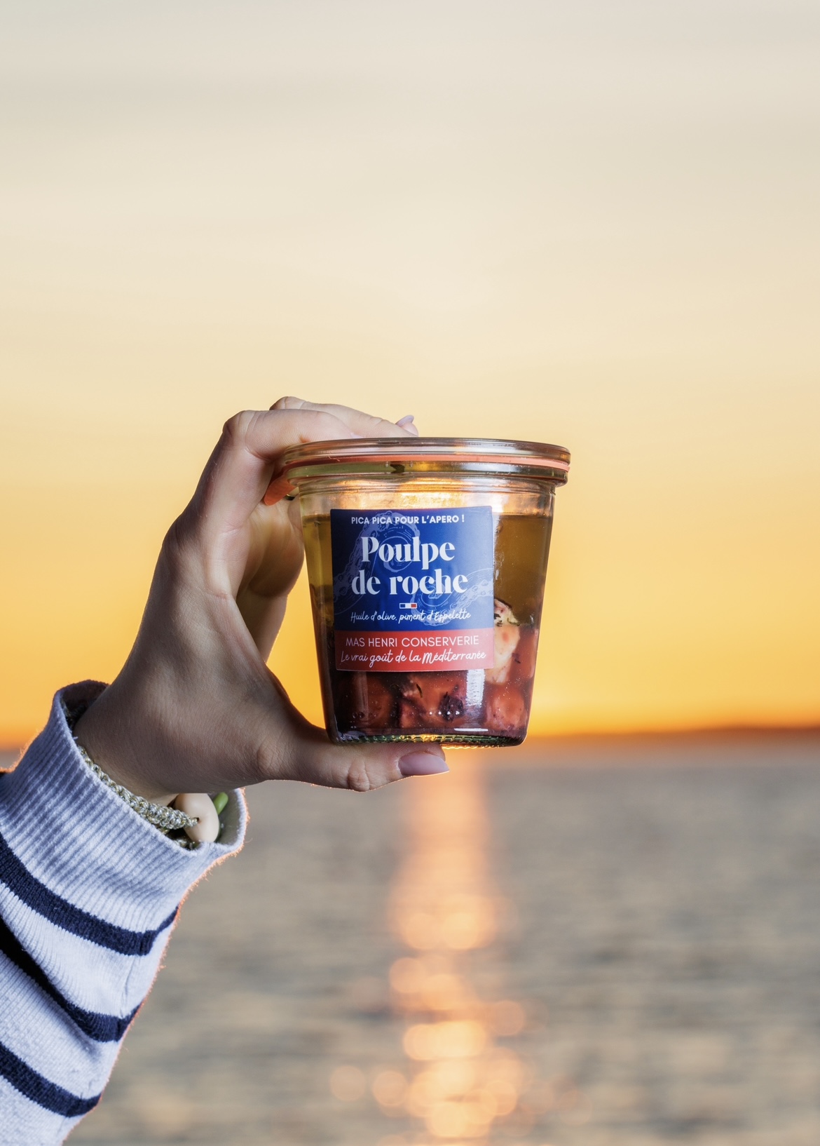 Pica-pica Poulpe de roche, huile d’olive, piment d'Espelette